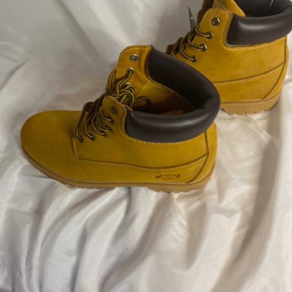 Mountain Gear boots (Mens size 6.5, Womens size 8.5) - Picture 5 of 6